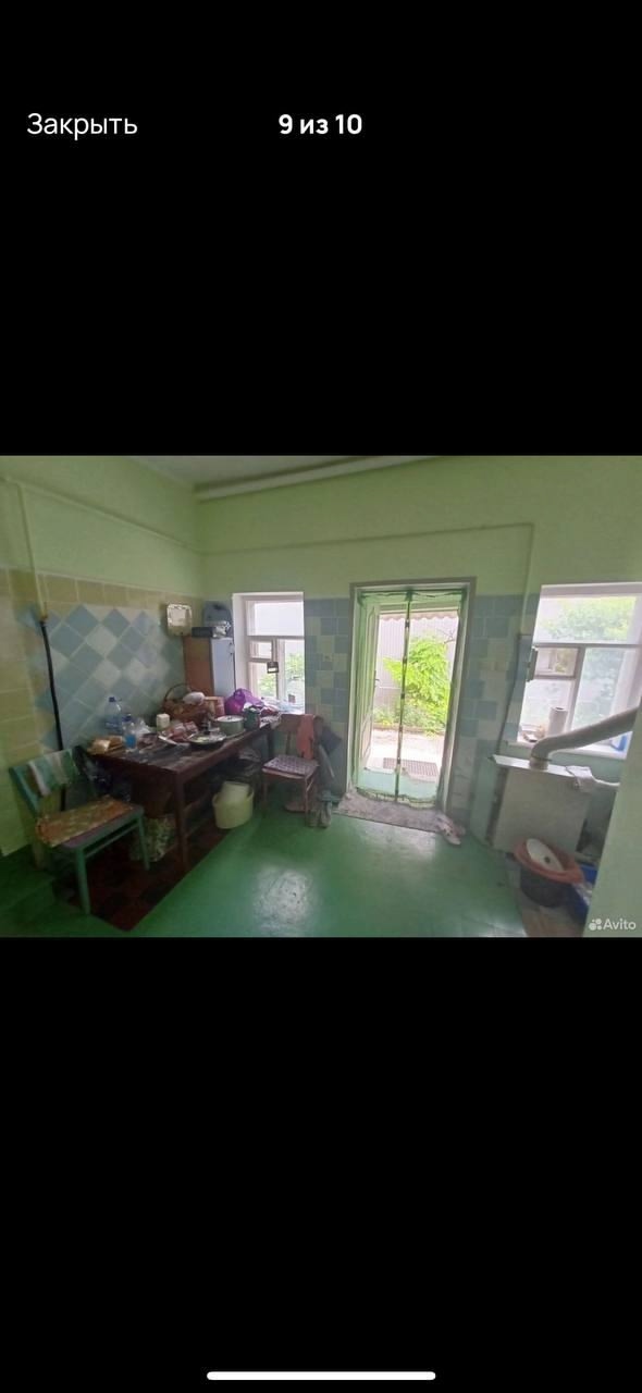 🏡 Дом с ремонтом и землей в Каменобродском районе — ул. Нестерова Внимание: Устали от городской суеты и хотите свой уголок для спокойной жизни? Этот уютный дом станет вашим идеальным решением! Интерес: Общая площадь 63 м², 4 комнаты — хватит места для всей семьи Дом на высоком фундаменте — надежность и долгов...